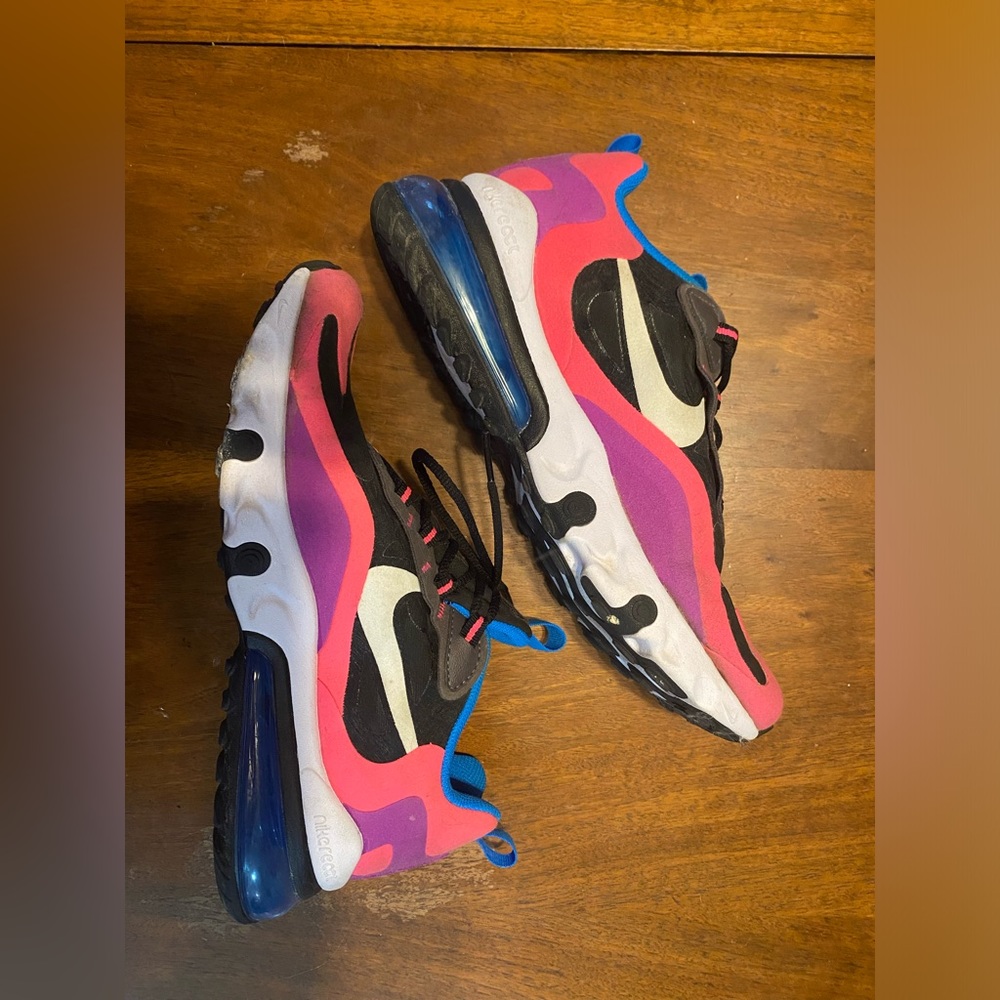 Nike react